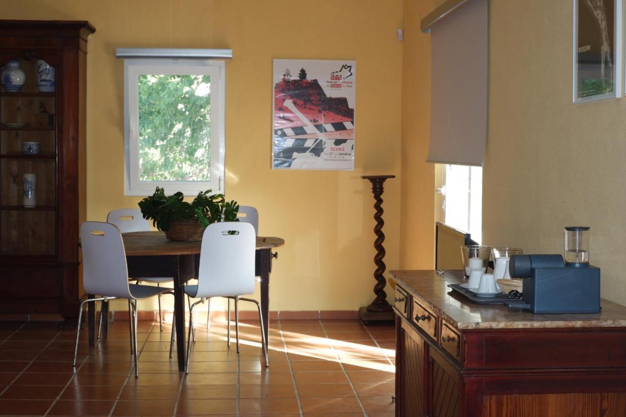 Horta De Pepinais Villa เอลวัช ภายนอก รูปภาพ